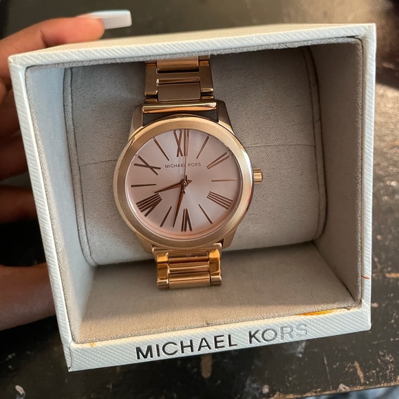 Gold Michael Kors Watch - Picture 3 of 7